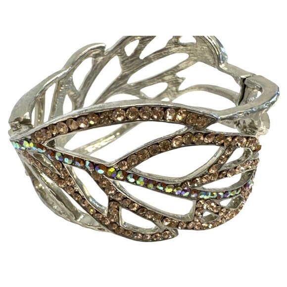 Silvertone Rhinestone Leaf Design Hinged Bracelet Open Filigree - Picture 2 of 4